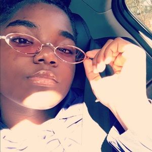 Meet your Posher, Jazmine